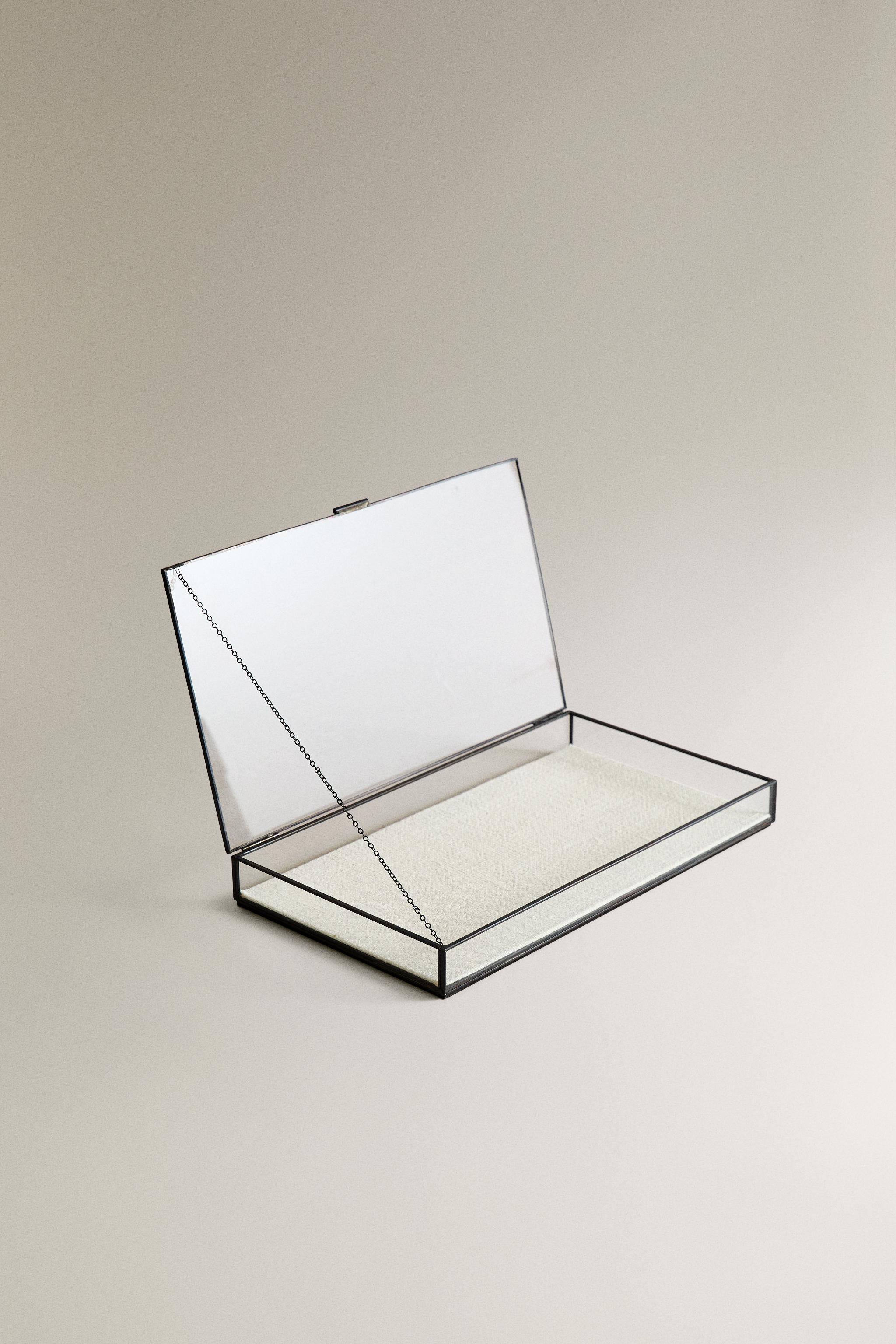 BOÎTE À BIJOUX CONTOUR MÉTAL NOIR